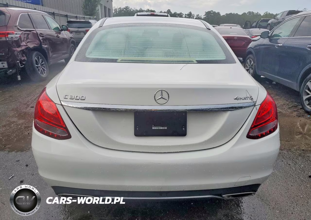 2015 Mercedes-Benz C 300 4Matic VIN:55SWF4KB7FU083661 - 6