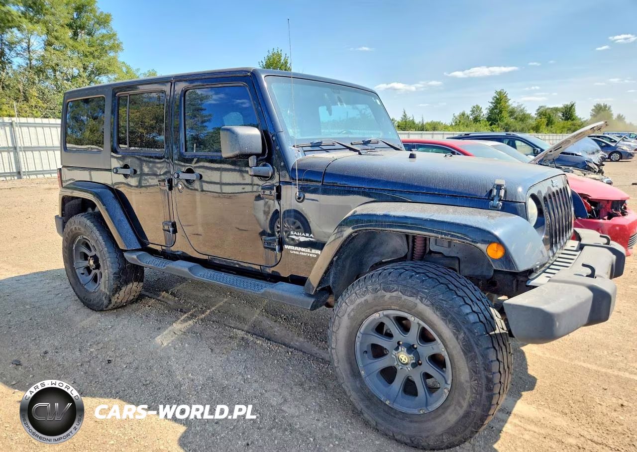 2011 Jeep Wrangler Unlimited Sahara VIN:1J4BA5H18BL588211 - 4