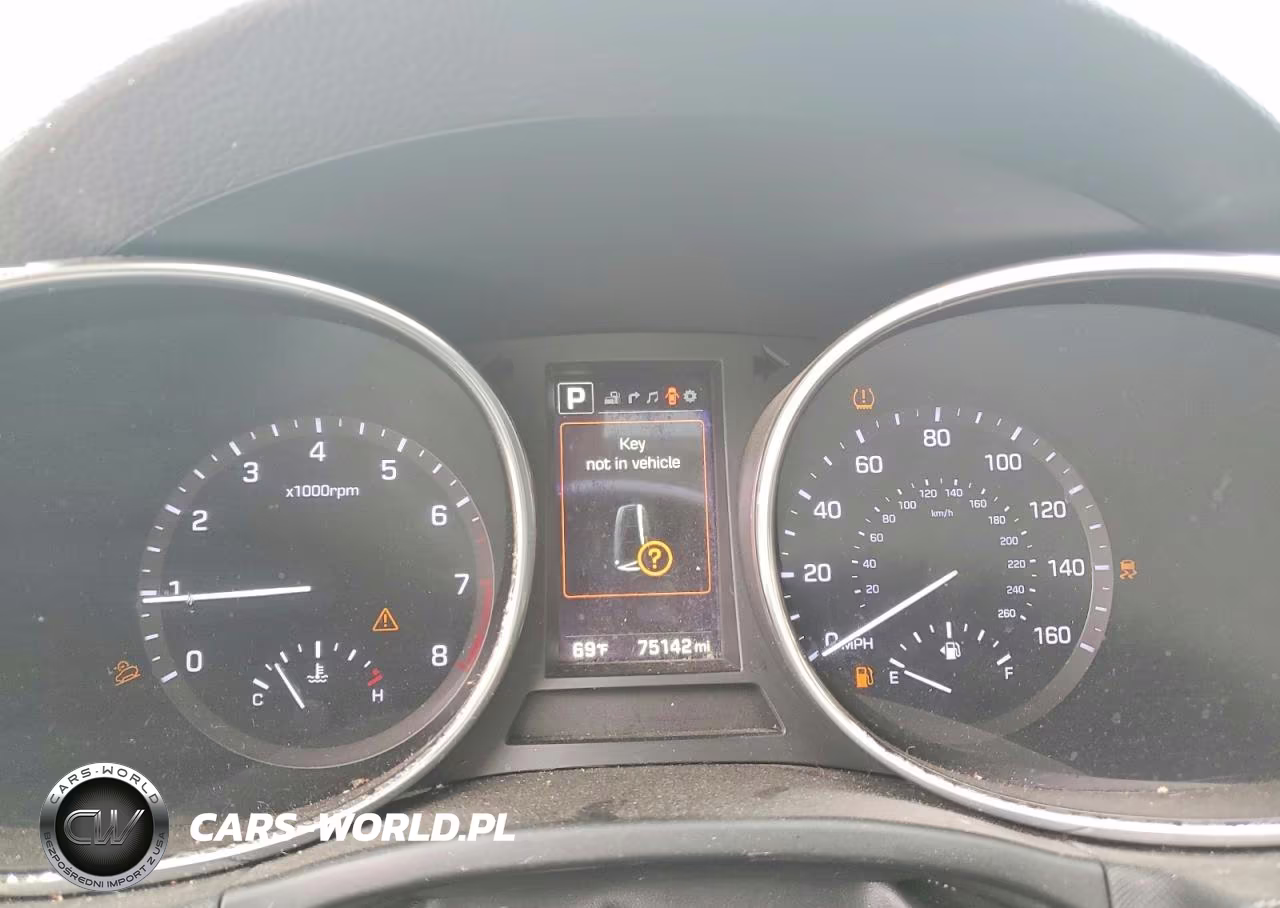 2017 Hyundai Santa Fe Sport 2.0T Ultimate VIN:5NMZWDLA6HH048857 - 9