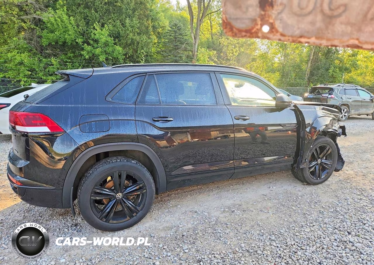 2023 Volkswagen Atlas Cross Sport Sel R-Line VIN:1V2SC2CA2PC208081 - 3