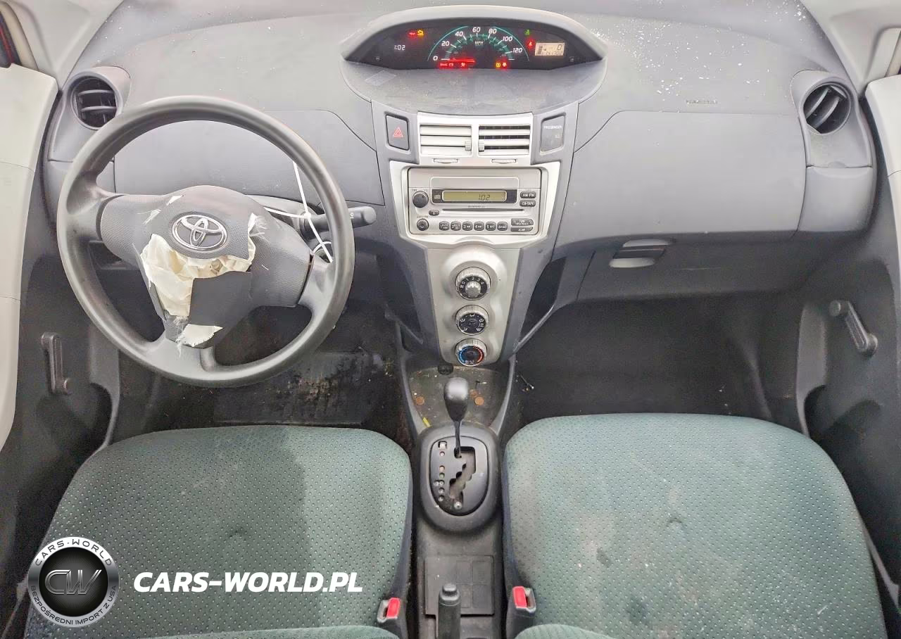 2008 Toyota Yaris Base VIN:JTDJT923X85151496 - 8