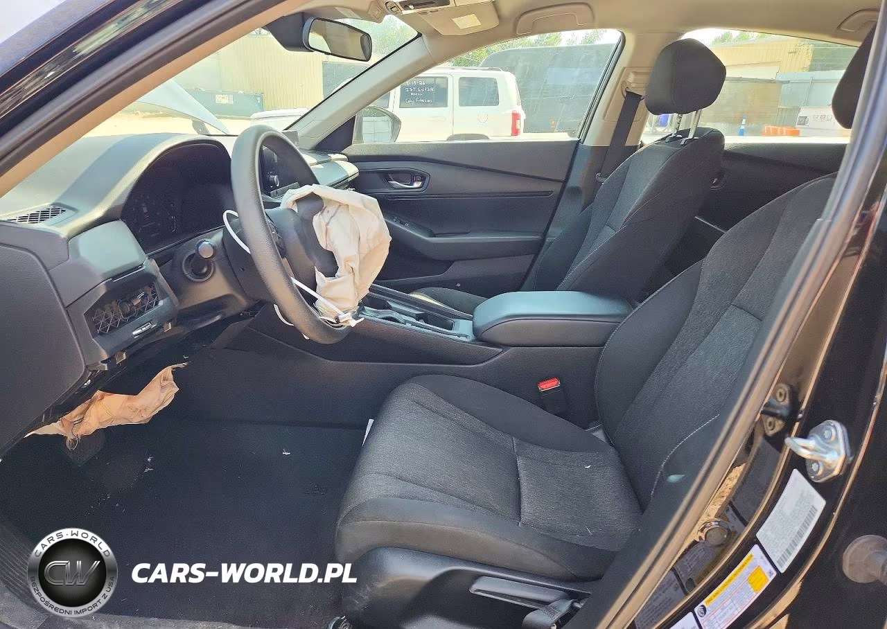 2025 Honda Accord Lx VIN:1HGCY1F27SA015811 - 7