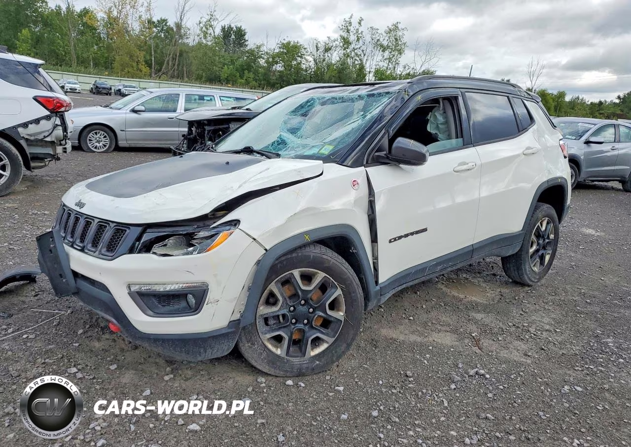 2017 Jeep Compass Trailhawk – zdjęcie 1 z 14