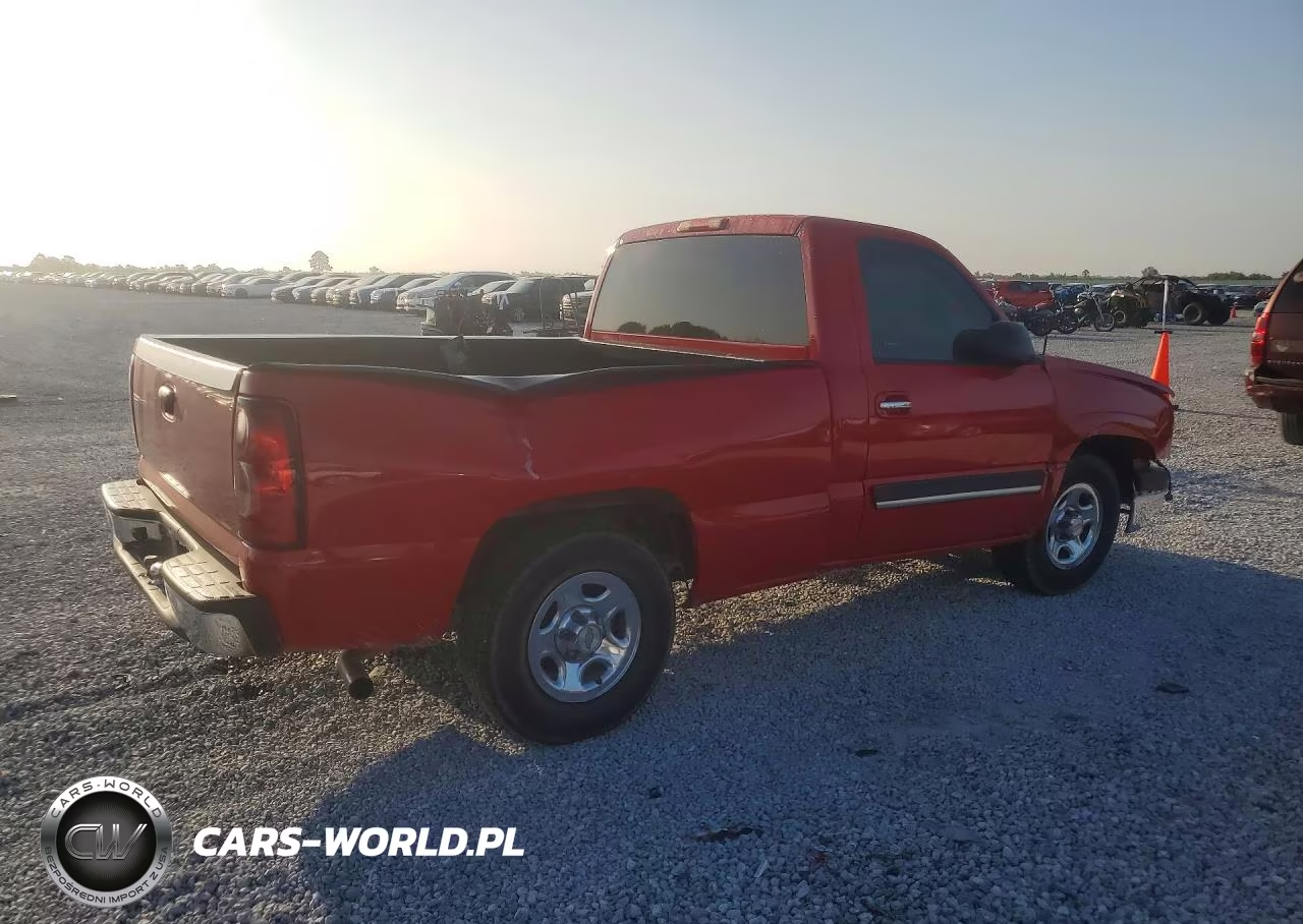 2004 Chevrolet Silverado C1500 VIN:1GCEC14X04Z111093 - 3