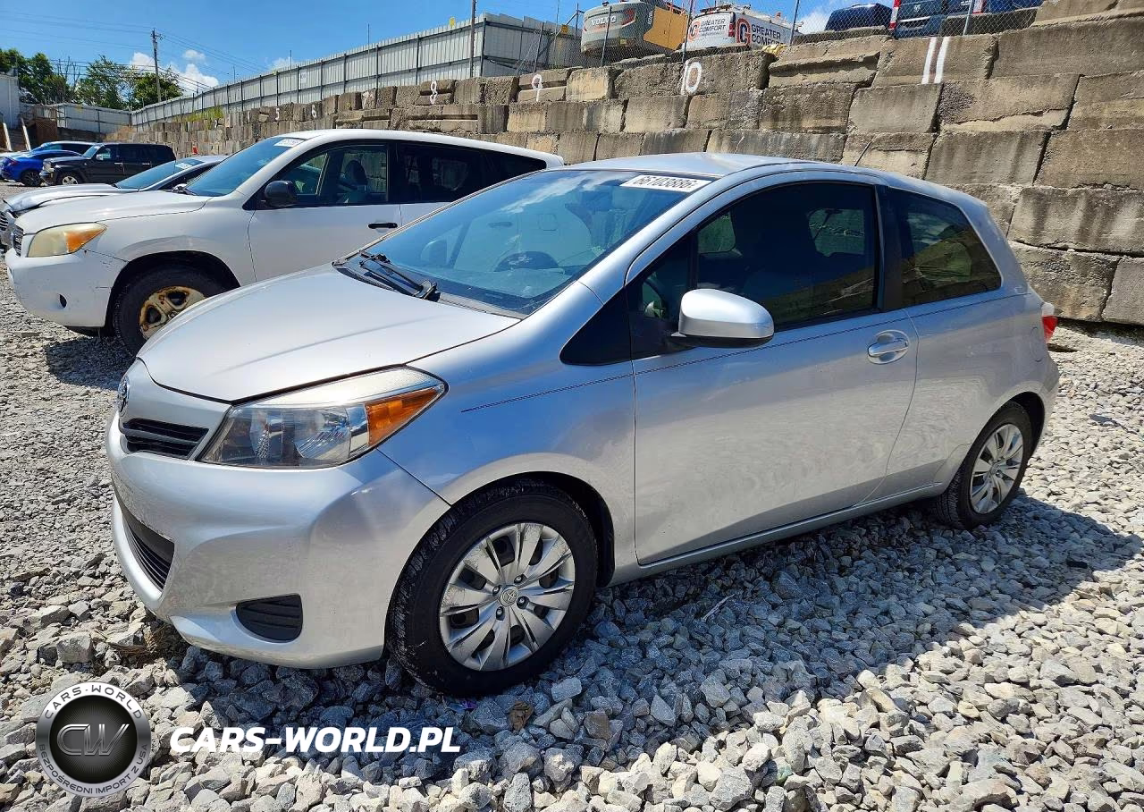 2012 Toyota Yaris 3-Door L