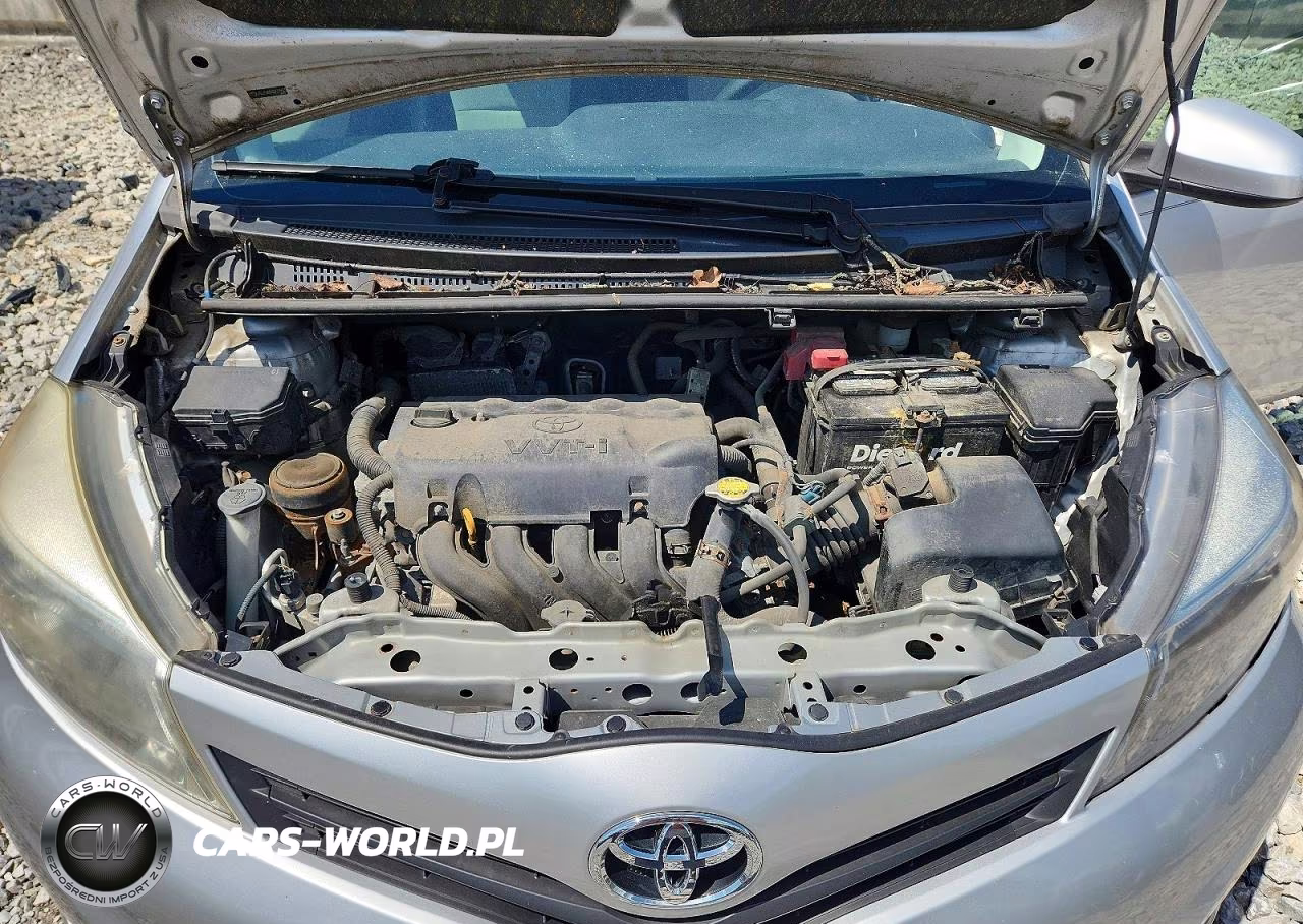 2012 Toyota Yaris 3-Door L VIN:JTDJTUD39CD520623 - 11