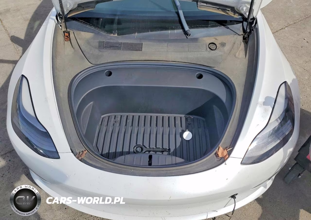 2022 Tesla Model 3 VIN:5YJ3E1EA1NF297570 - 11