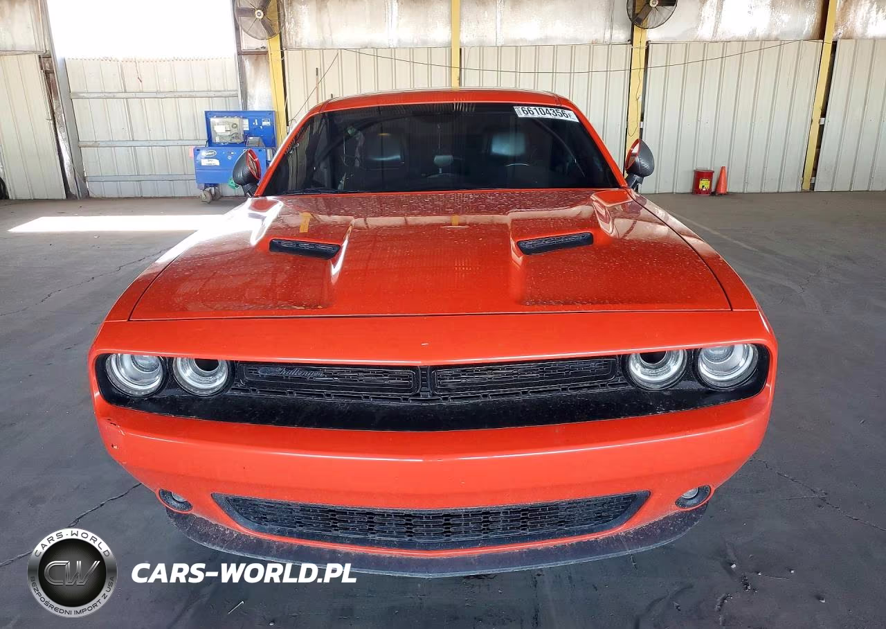 2019 Dodge Challenger Sxt VIN:2C3CDZAG3KH604095 - 5