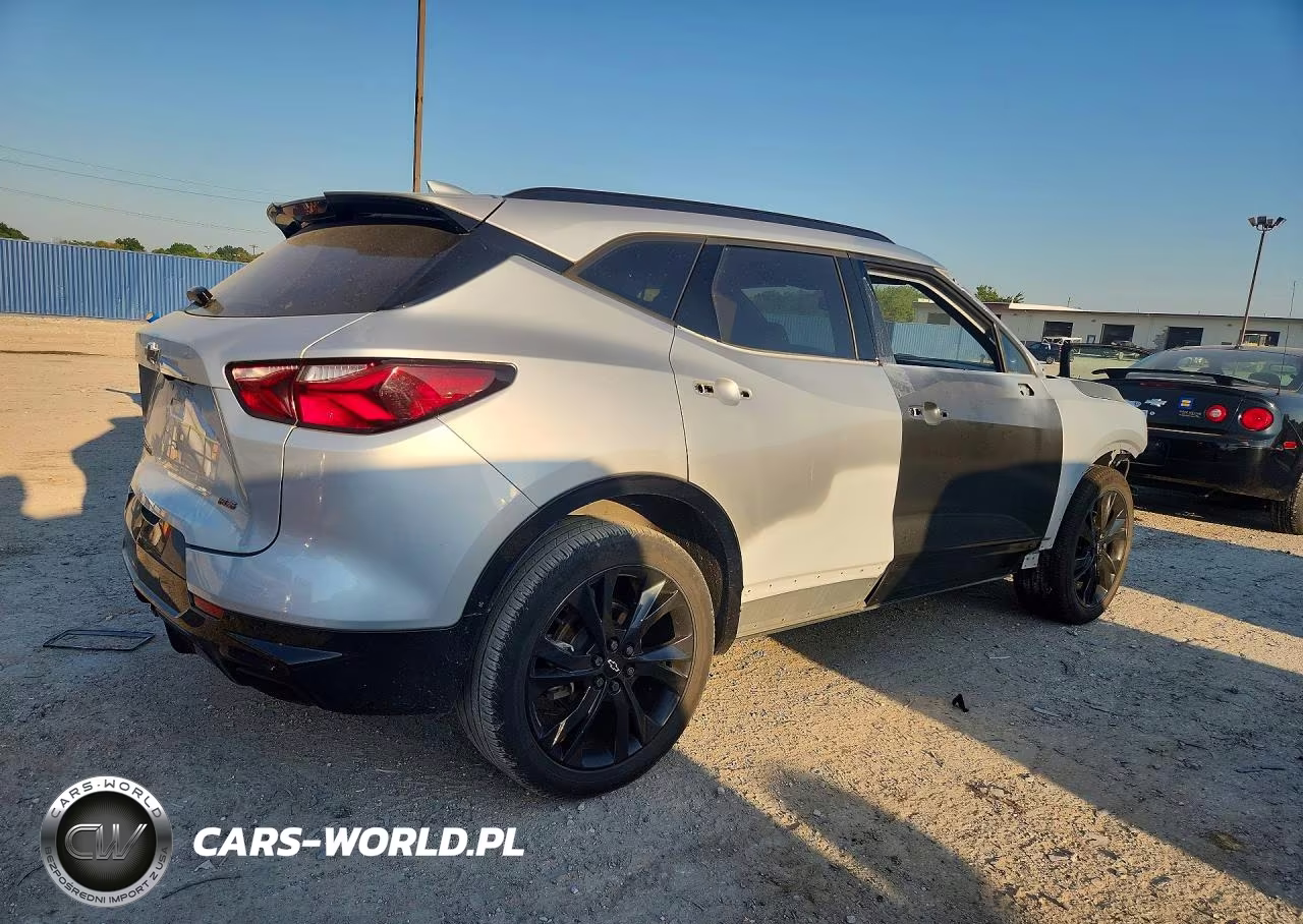 2021 Chevrolet Blazer Rs VIN:3GNKBKRS4MS509436 - 3