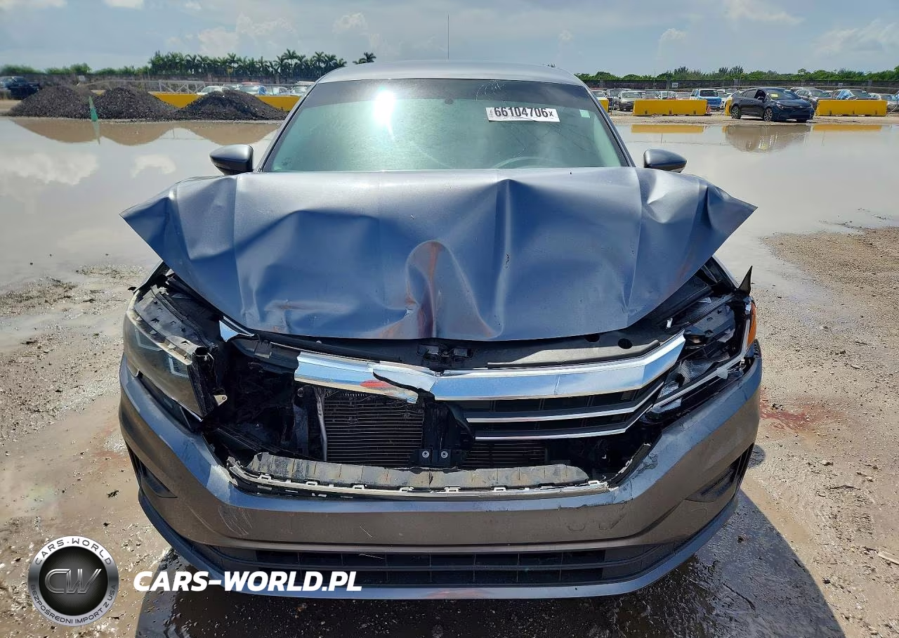 2020 Volkswagen Passat S VIN:1VWAA7A35LC023406 - 5