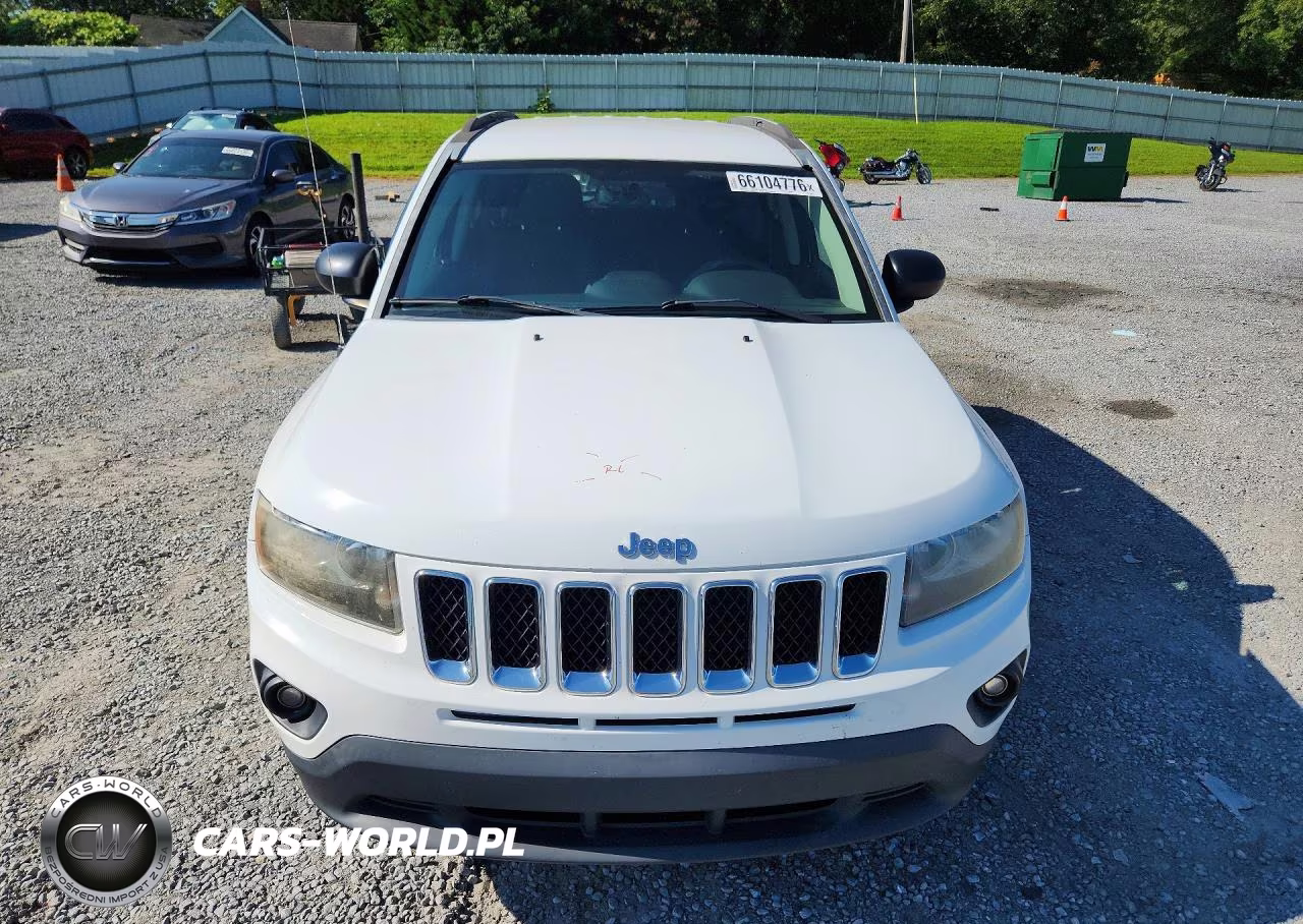 2016 Jeep Compass Sport VIN:1C4NJCBA0GD600515 - 5