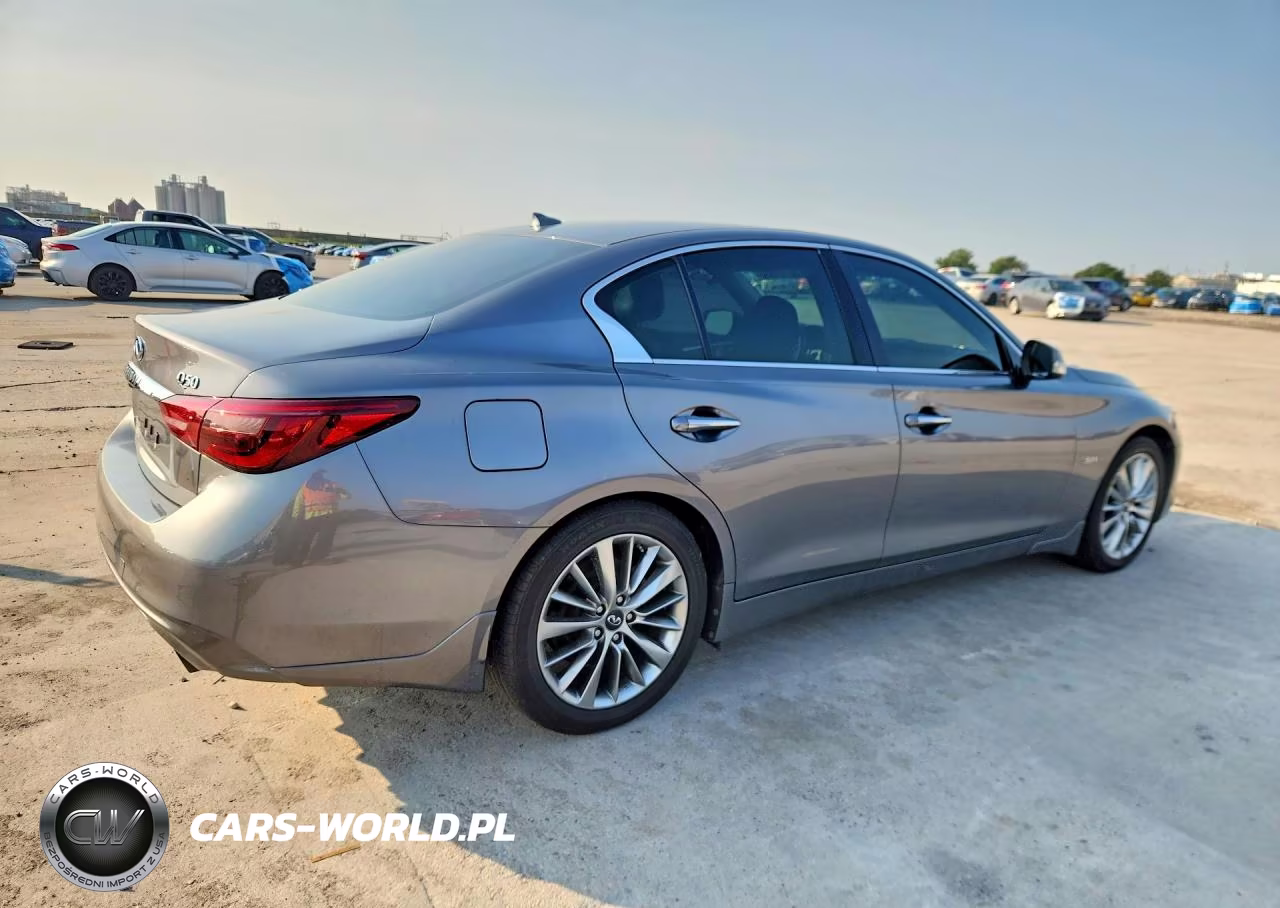 2018 Infiniti Q50 3.0T Luxe VIN:JN1EV7AP1JM352352 - 3