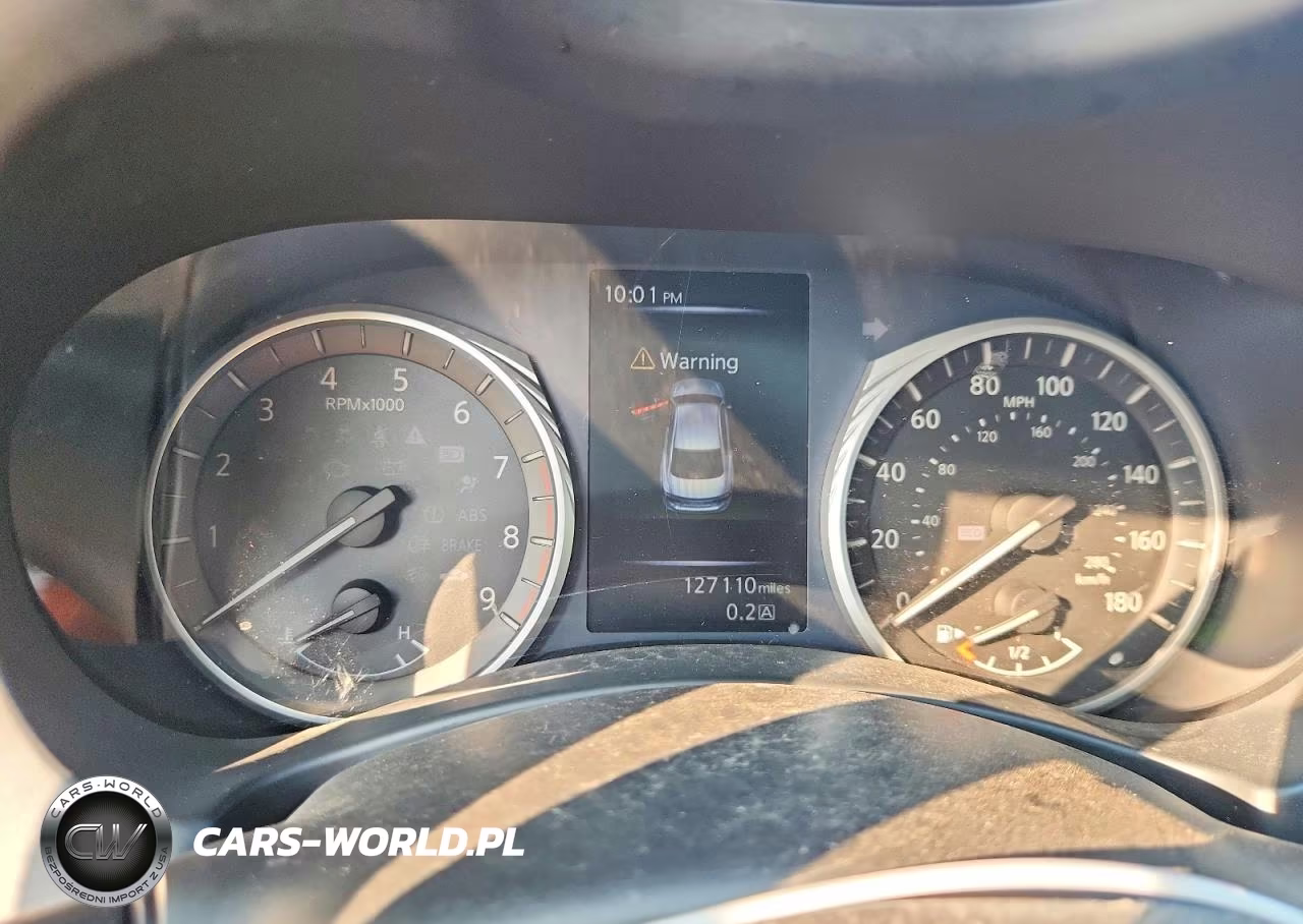 2018 Infiniti Q50 3.0T Luxe VIN:JN1EV7AP1JM352352 - 9