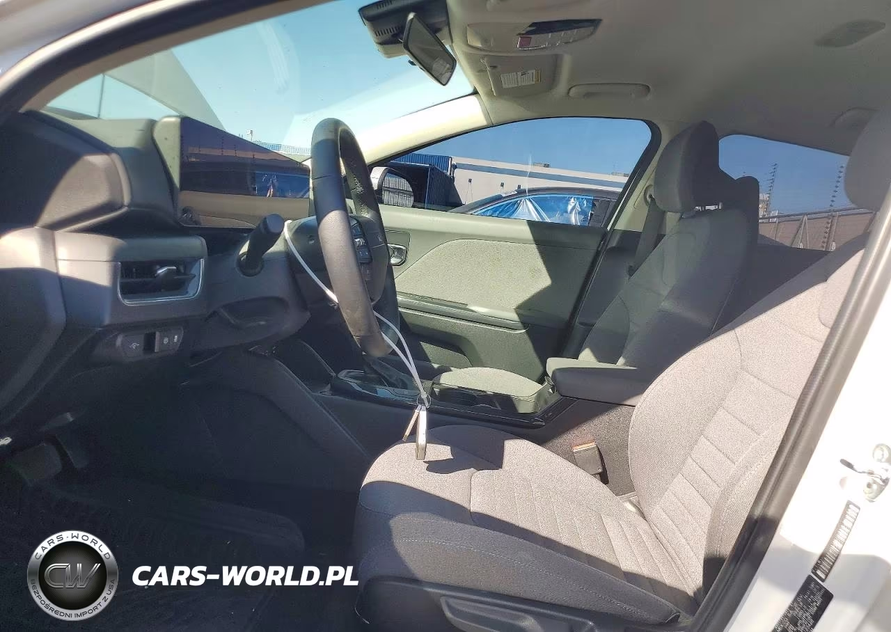 2025 Kia K4 Ex VIN:3KPFU4DE7SE123428 - 7