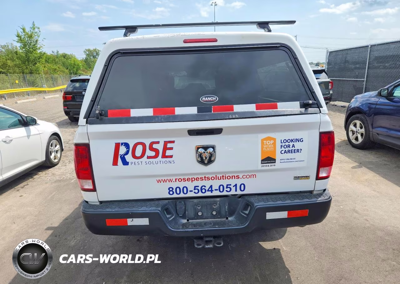 2019 Ram 1500 Classic Tradesman VIN:1C6RR6FG2KS712464 - 6