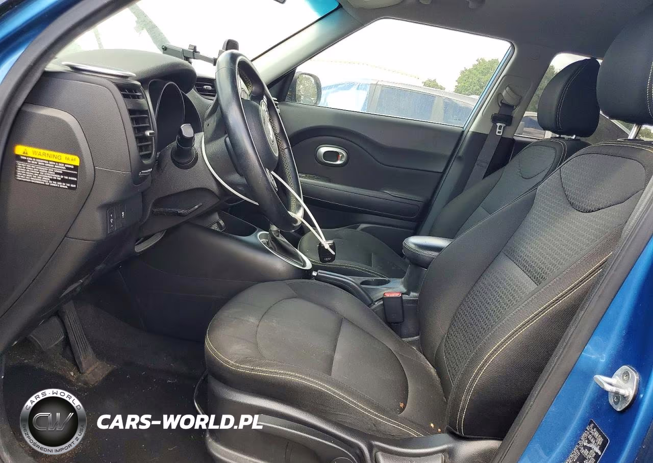 2016 Kia Soul + VIN:KNDJP3A5XG7300111 - 7