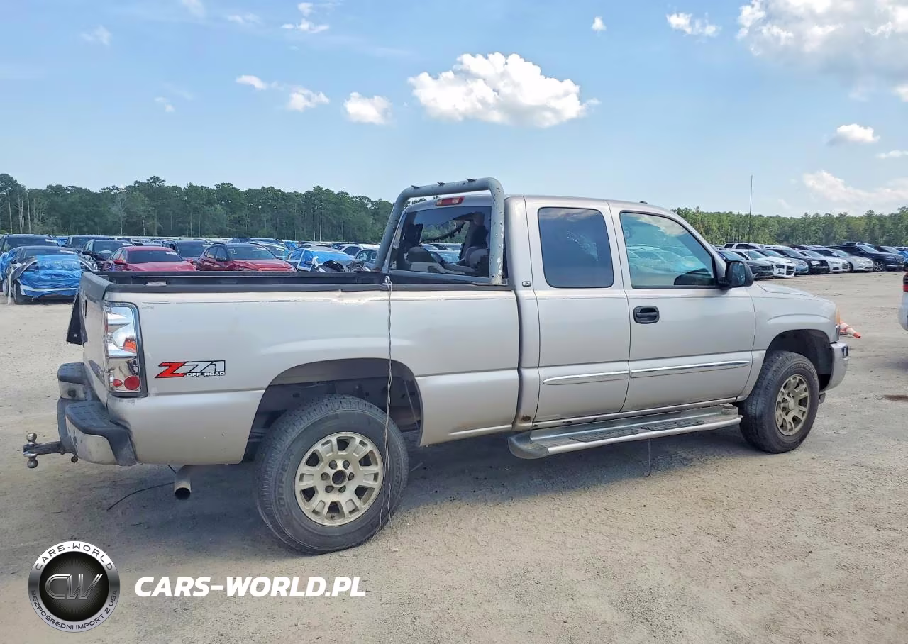 2005 GMC New Sierra K1500 VIN:2GTEK19B651146134 - 3