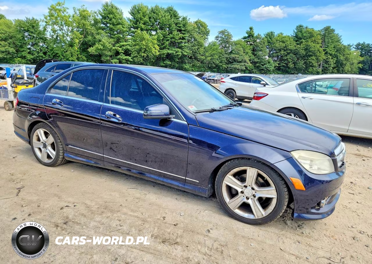 2010 Mercedes-Benz C 300 4Matic VIN:WDDGF8BB9AF475130 - 4