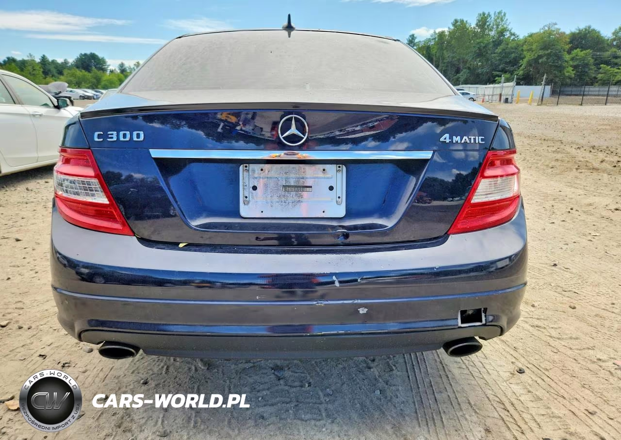 2010 Mercedes-Benz C 300 4Matic VIN:WDDGF8BB9AF475130 - 6