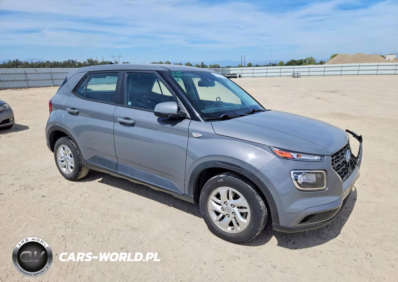 2021 Hyundai Venue Se VIN:KMHRB8A38MU068906 - 4