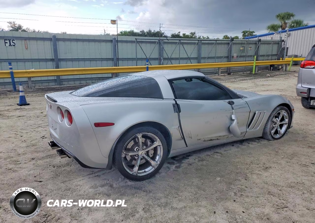 2012 Chevrolet Corvette Grand Sport VIN:1G1YW2DW6C5101510 - 3