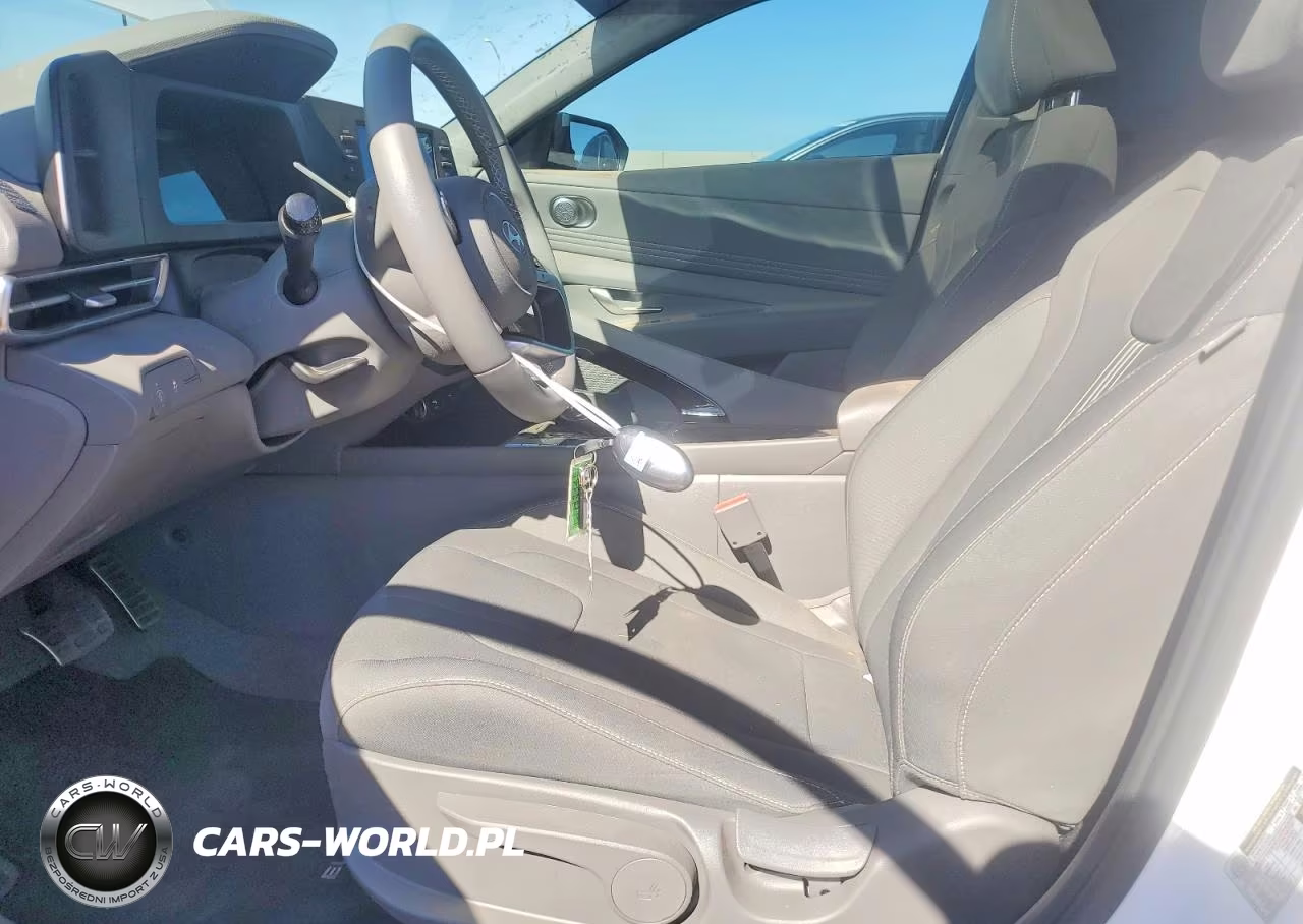 2026 Hyundai Elantra Sel Sport Premium VIN:KMHLS4DG8TU139503 - 7