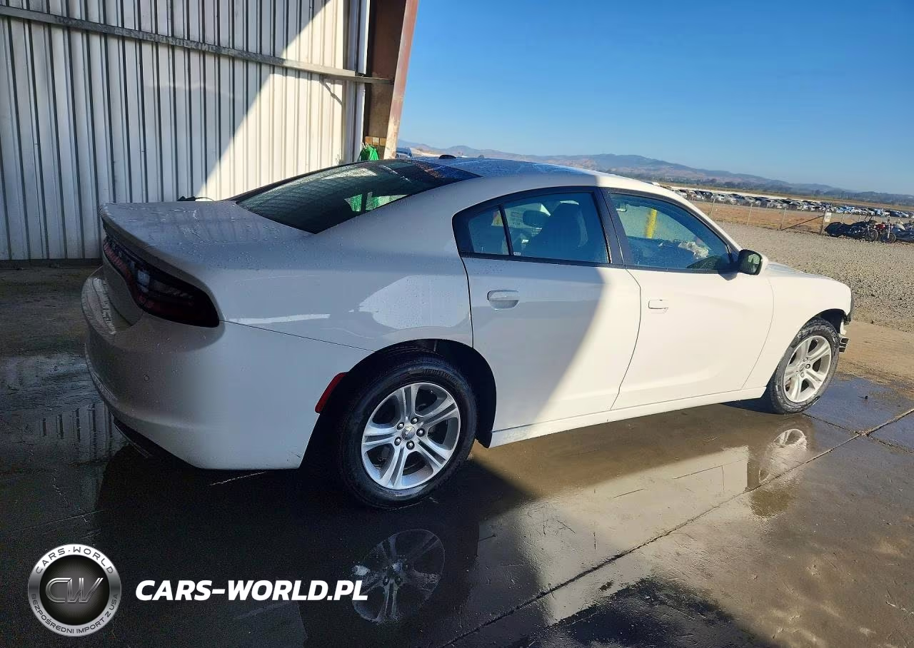 2022 Dodge Charger Sxt VIN:2C3CDXBG5NH247770 - 3