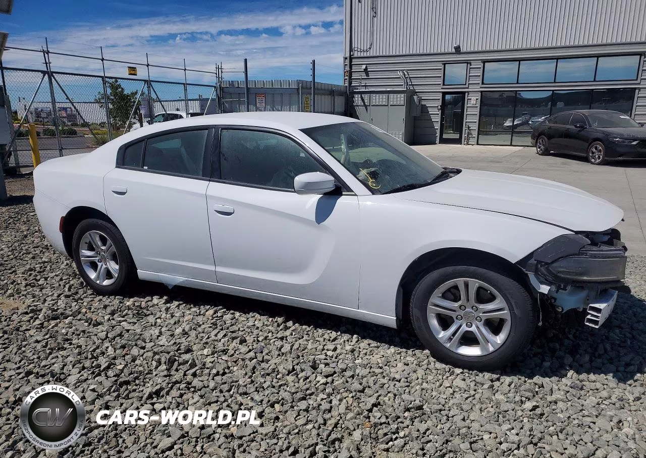 2022 Dodge Charger Sxt VIN:2C3CDXBG5NH247770 - 4