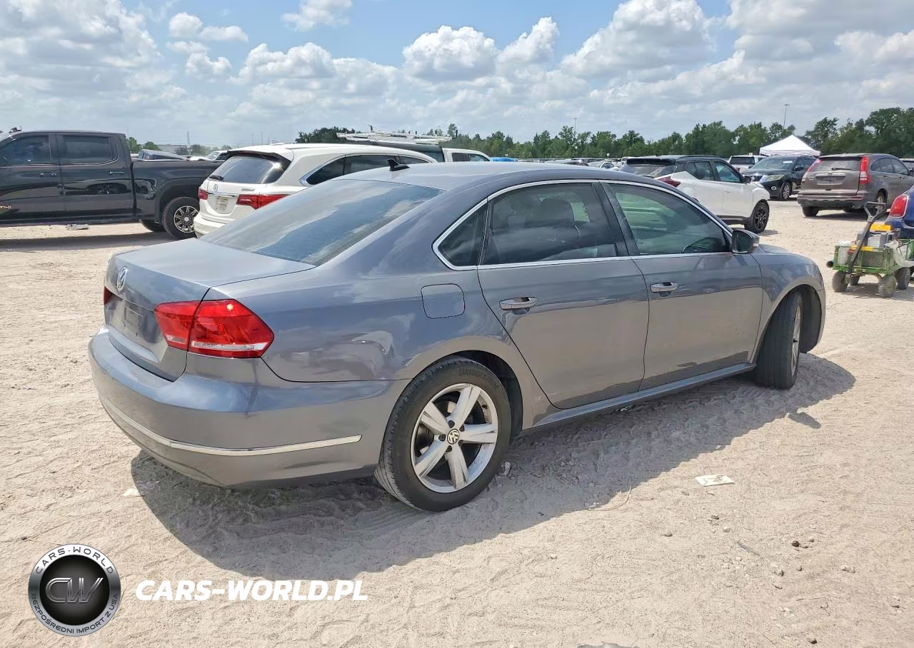 2013 Volkswagen Passat 2.5L Se VIN:1VWBH7A3XDC084610 - 3
