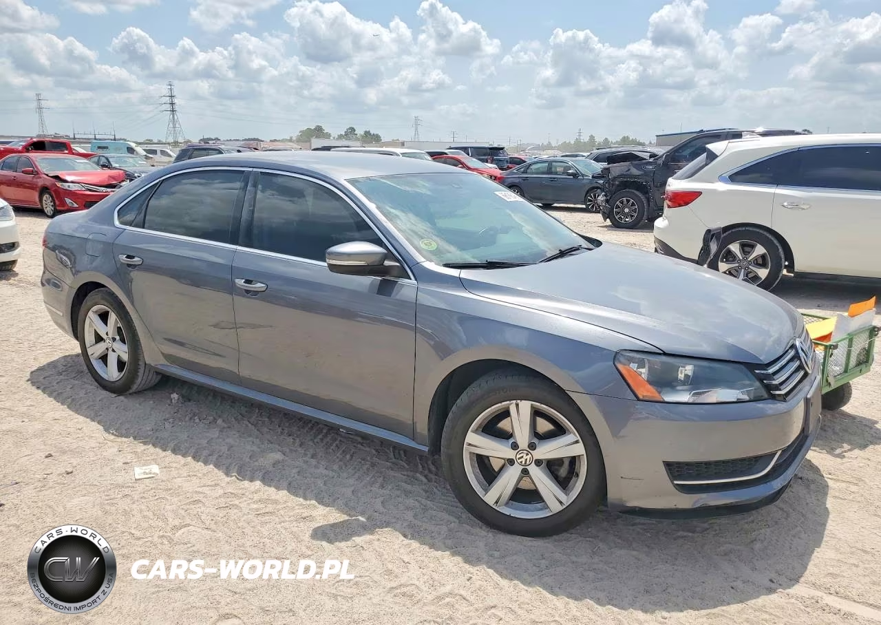 2013 Volkswagen Passat 2.5L Se VIN:1VWBH7A3XDC084610 - 4