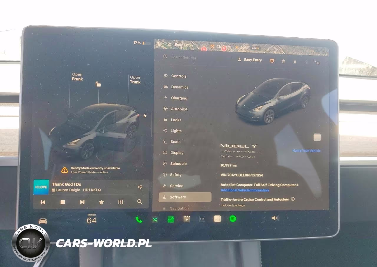 2024 Tesla Model Y VIN:7SAYGDEE8RF167654 - 9