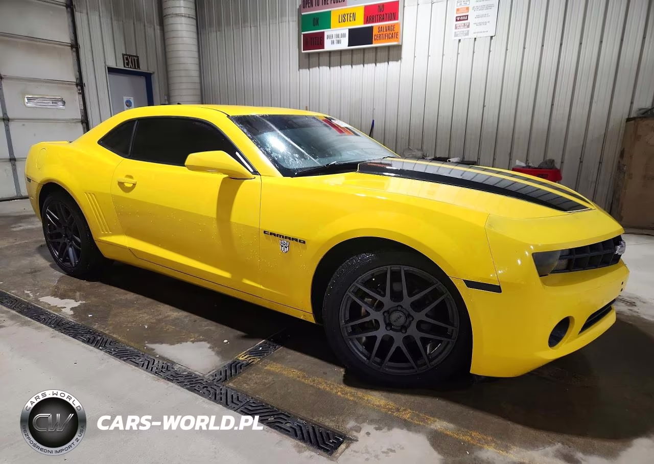 2012 Chevrolet Camaro Ls VIN:2G1FE1E33C9204282 - 4