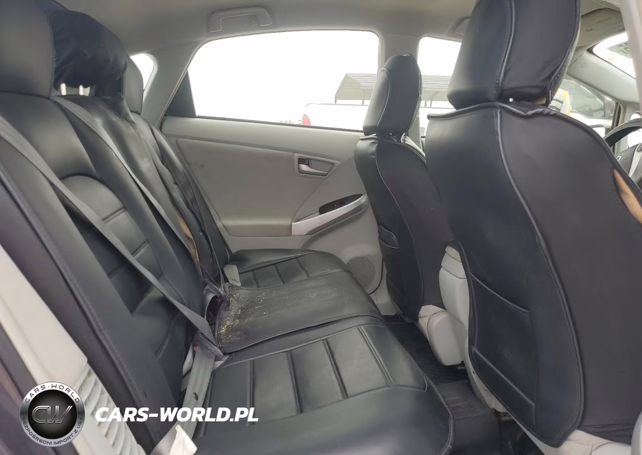 2012 Toyota Prius VIN:JTDKN3DU5C1497716 - 10