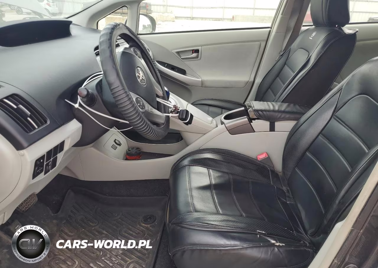 2012 Toyota Prius VIN:JTDKN3DU5C1497716 - 7