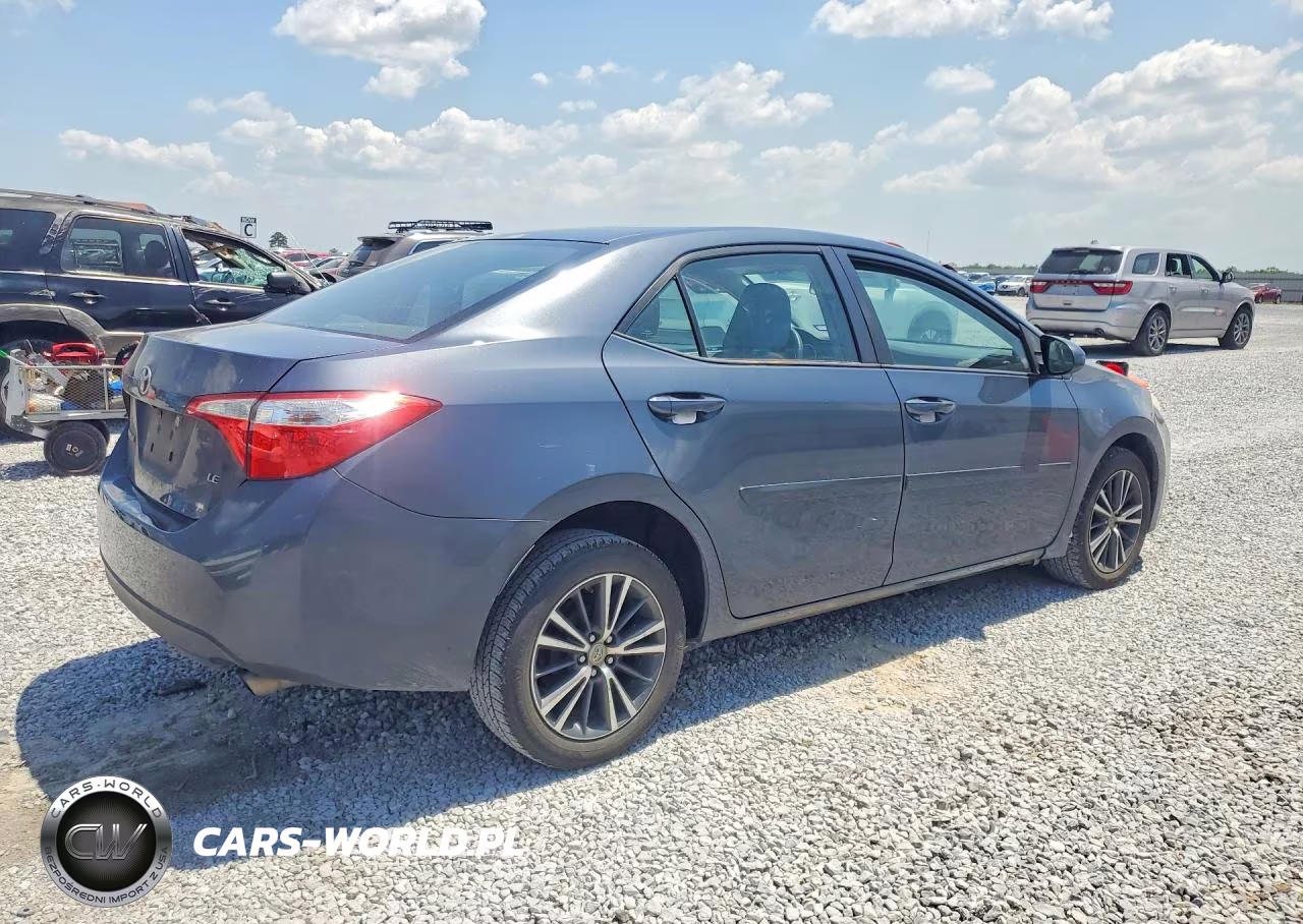 2016 Toyota Corolla Le Plus VIN:5YFBURHE0GP442505 - 3