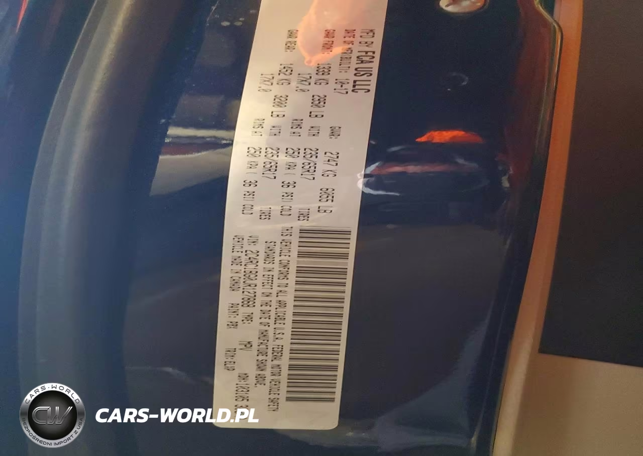 2018 Chrysler Pacifica Touring L VIN:2C4RC1BG0JR127868 - 13