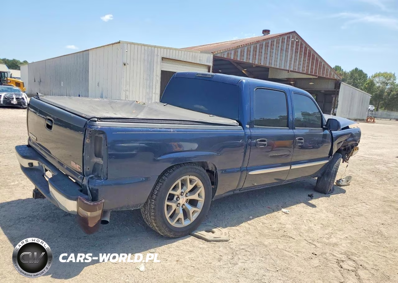 2006 GMC New Sierra C1500 VIN:2GTEC13T261128469 - 3