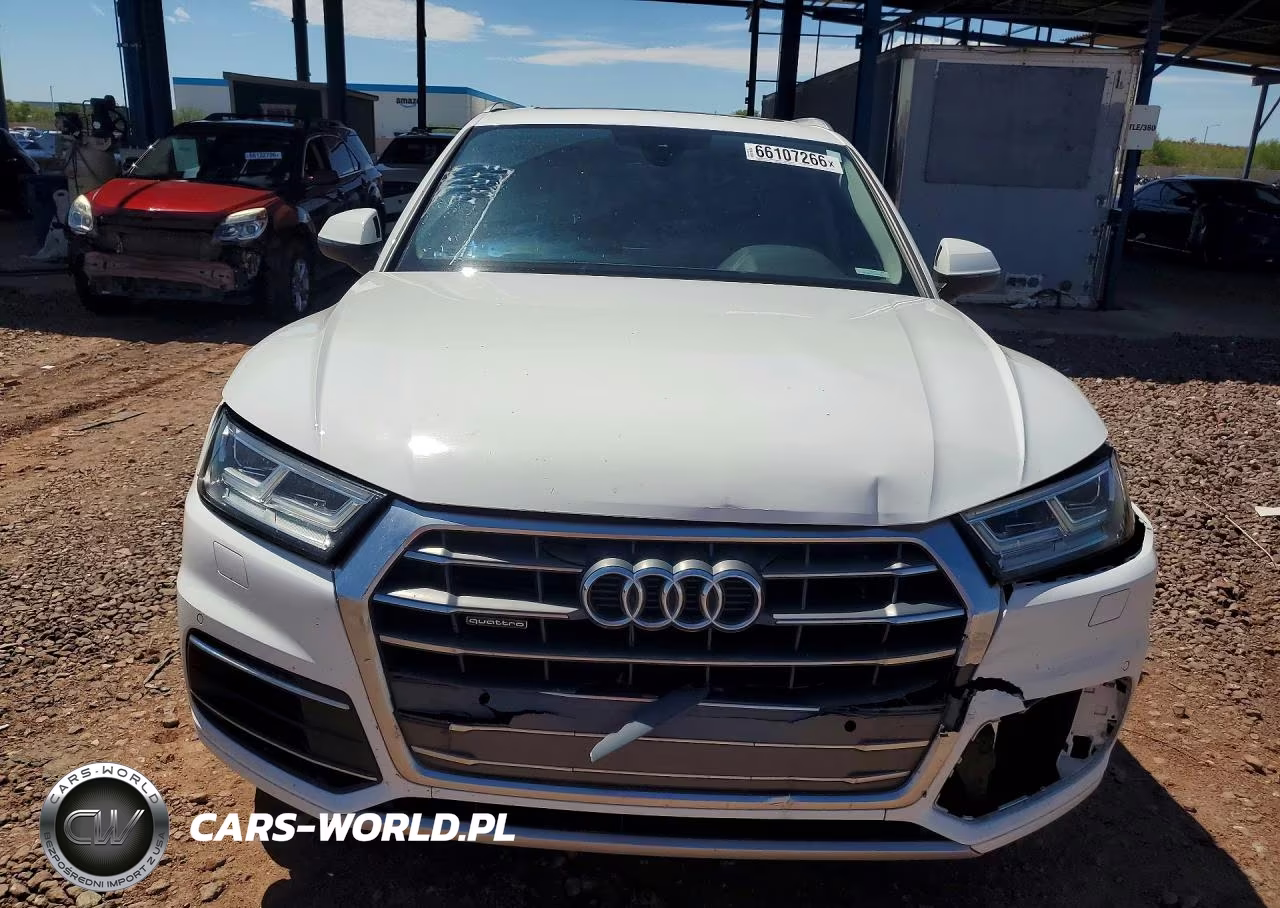 2018 Audi Q5 Premium Plus VIN:WA1BNAFY3J2104642 - 5