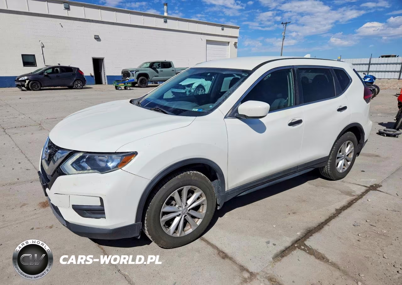 2017 Nissan Rogue S – zdjęcie 1 z 12