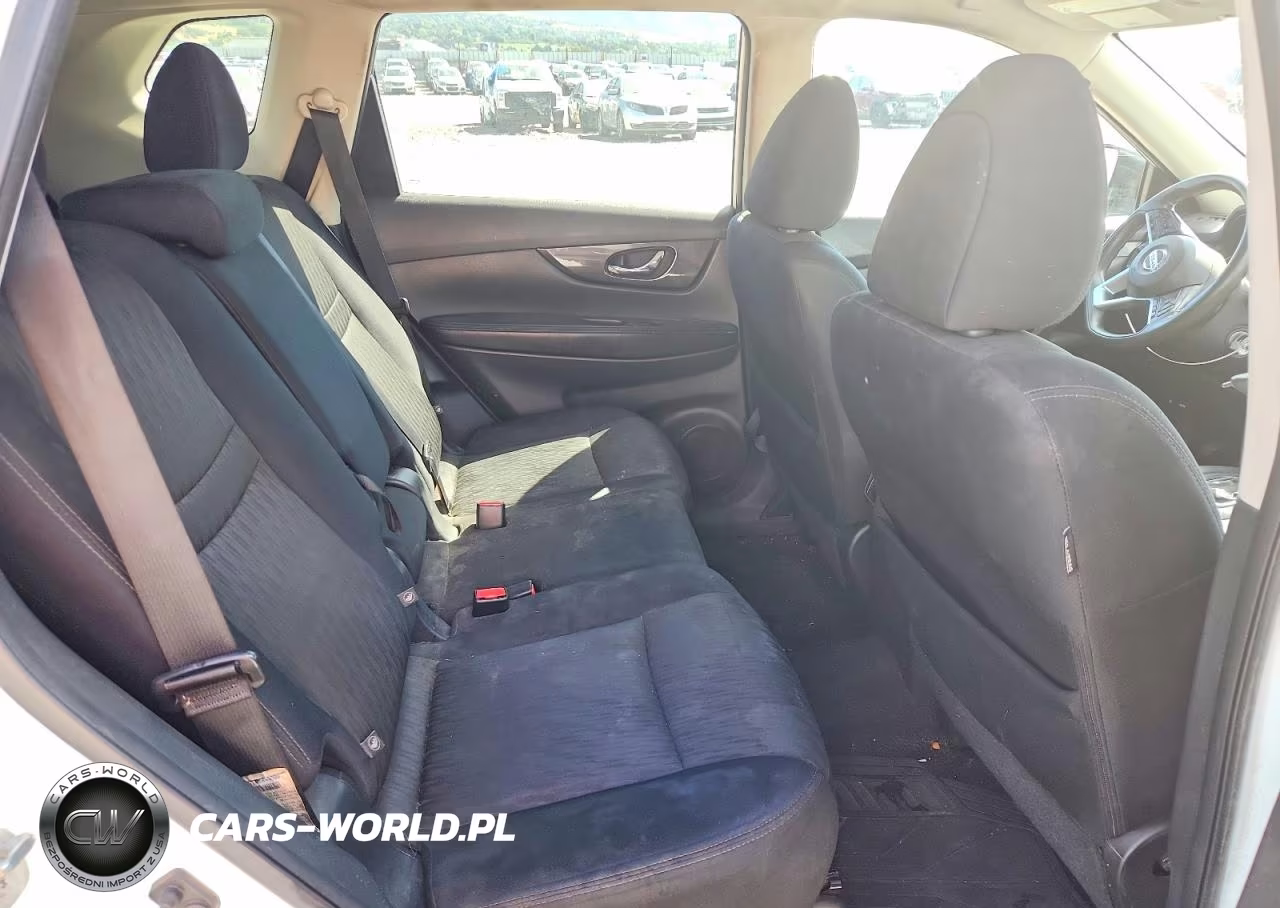 2017 Nissan Rogue S VIN:5N1AT2MM1HC733894 - 10