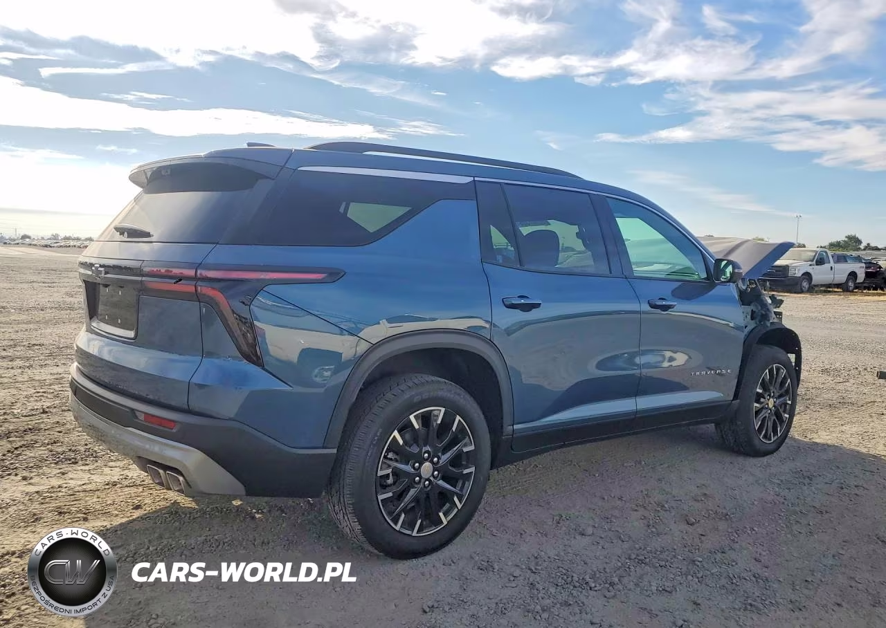 2026 Chevrolet Traverse Lt VIN:1GNERGKSXTJ225874 - 3