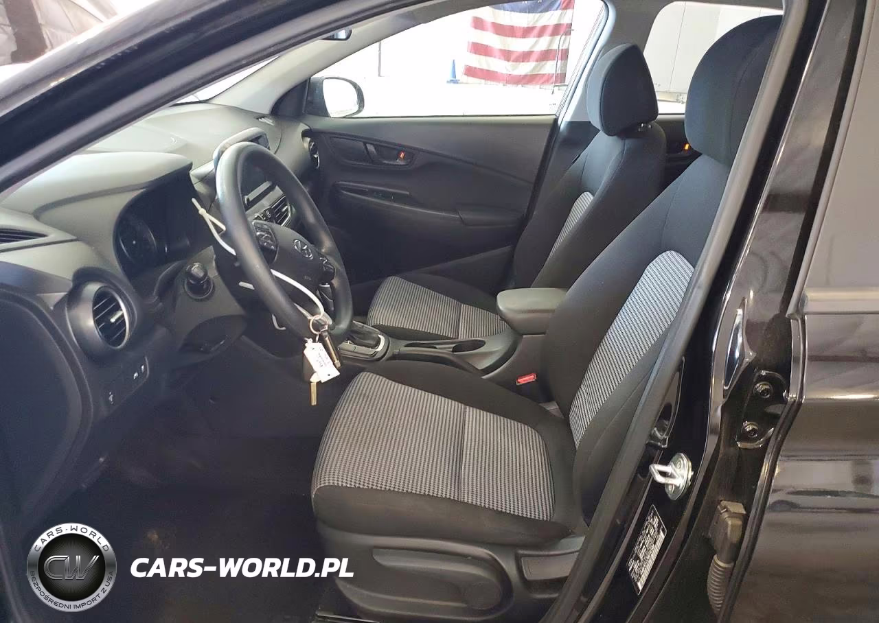 2021 Hyundai Kona Se VIN:KM8K1CAA7MU747328 - 7