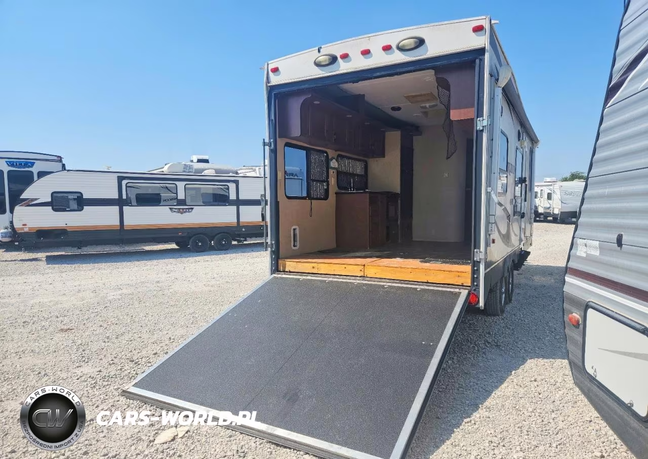 2012 Dutchmen Rubicon Camper VIN:47CTRBL27CM441650 - 4