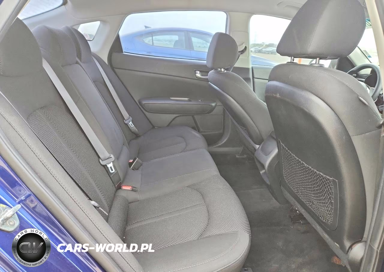 2019 Kia Optima Lx VIN:5XXGT4L30KG350457 - 10