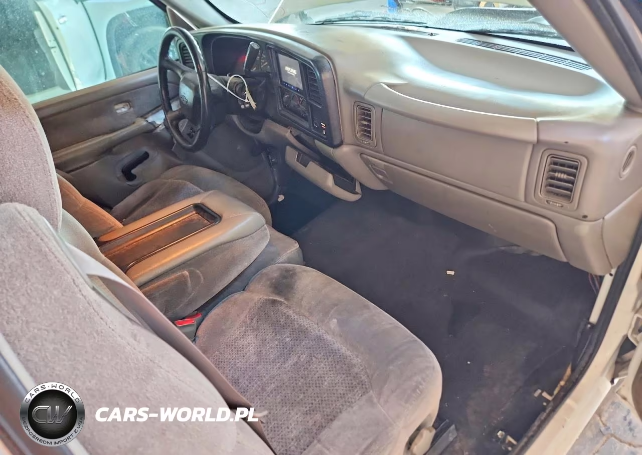 2000 Chevrolet Silverado C1500 VIN:1GCEC14T0YZ367706 - 8