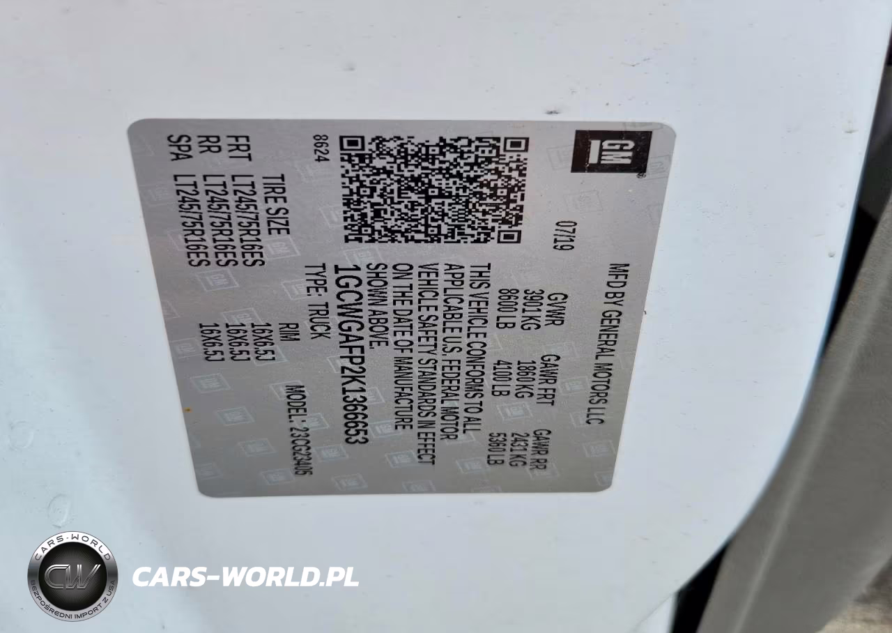 2019 Chevrolet Express G2500 VIN:1GCWGAFP2K1366653 - 13