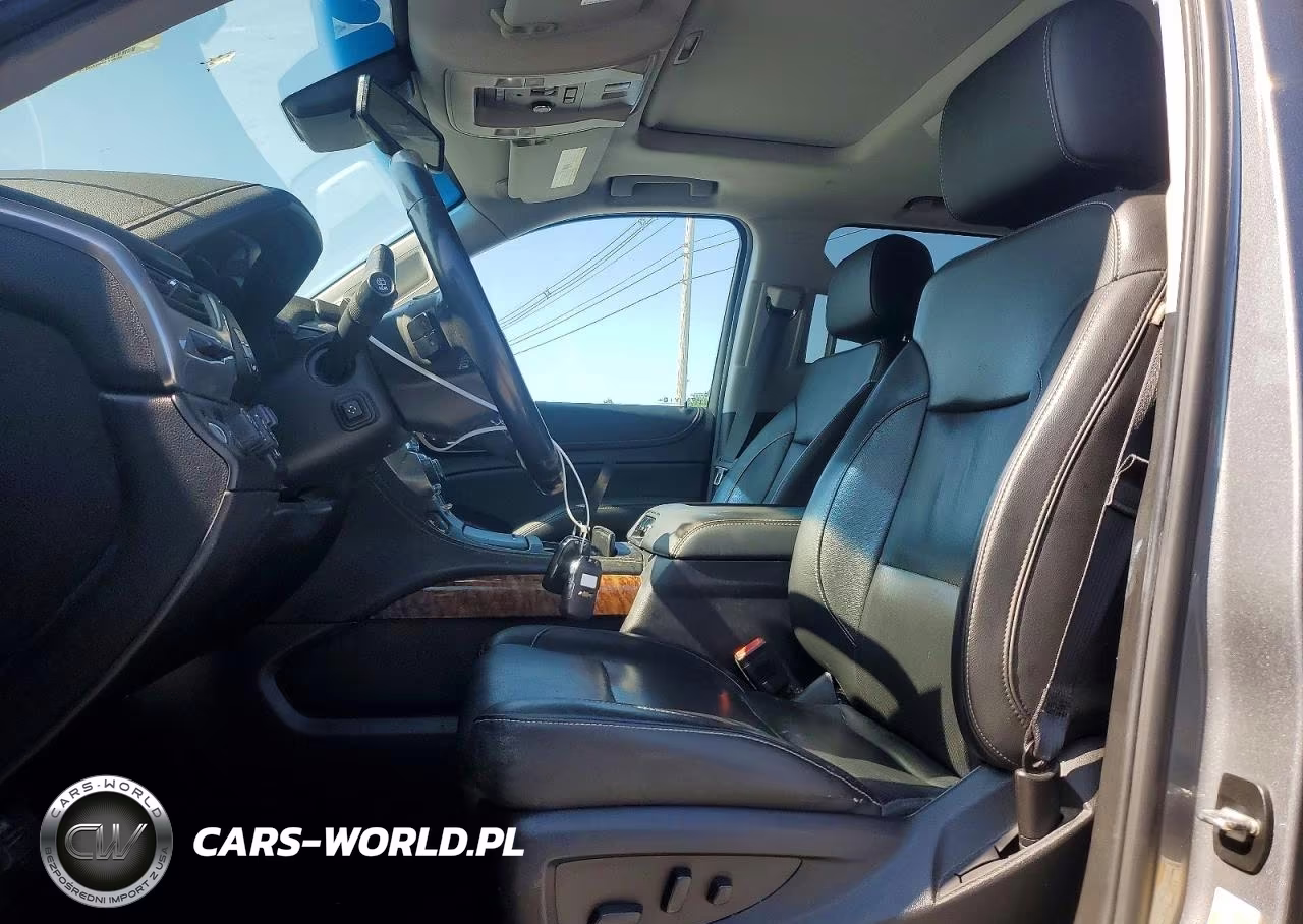 2018 Chevrolet Tahoe K1500 Premier VIN:1GNSKCKC1JR300551 - 7