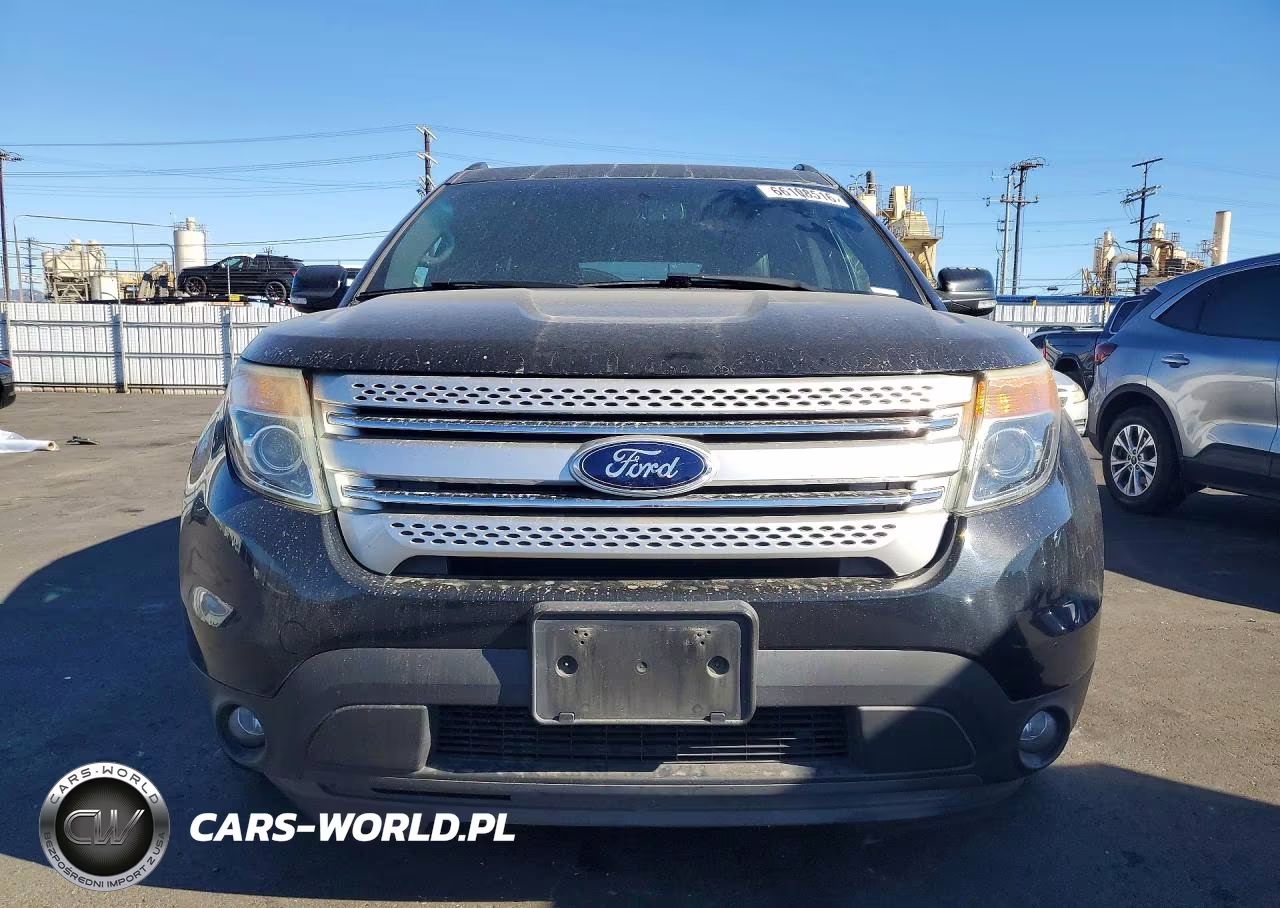 2014 Ford Explorer Xlt VIN:1FM5K7D8XEGA44025 - 5