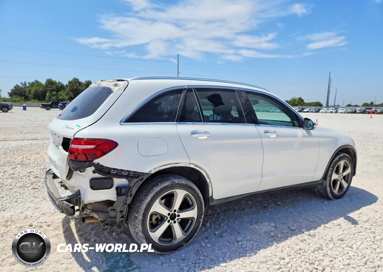 2017 Mercedes-Benz Glc 300 4Matic VIN:WDC0G4KB4HF249051 - 3