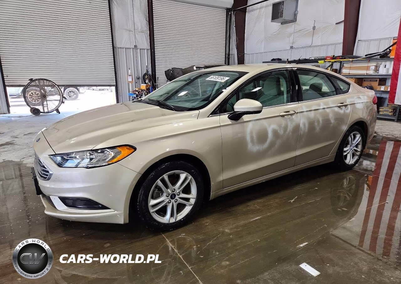 2018 Ford Fusion Se VIN:3FA6P0H71JR180197 - 1